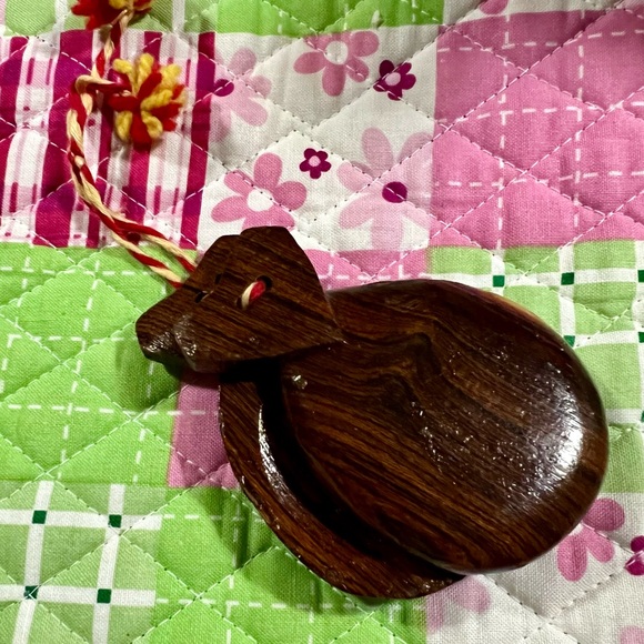 Vintage 80’s Castanets - Picture 3 of 4